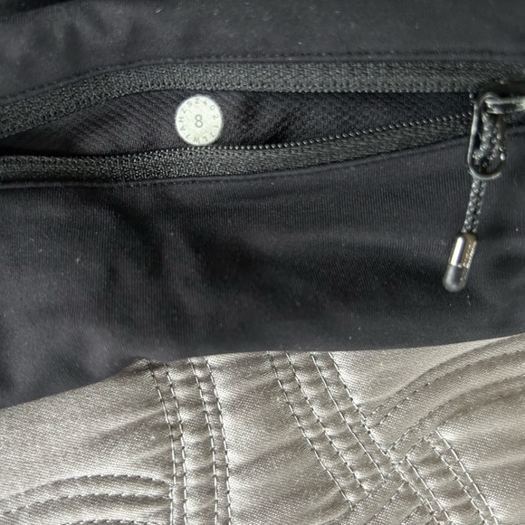 Lululemon Speed Shorts 4” Inseam Blue Athletic Running Shorts 4 Way Stretch Sz 8 - Picture 3 of 6